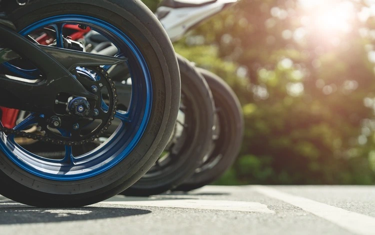 The Role of Spotters and Team Communication in Preventing Crashes in Florida