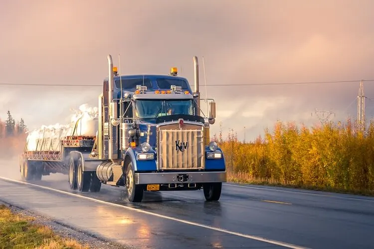 How to Prepare a Truck for a Long International Route?