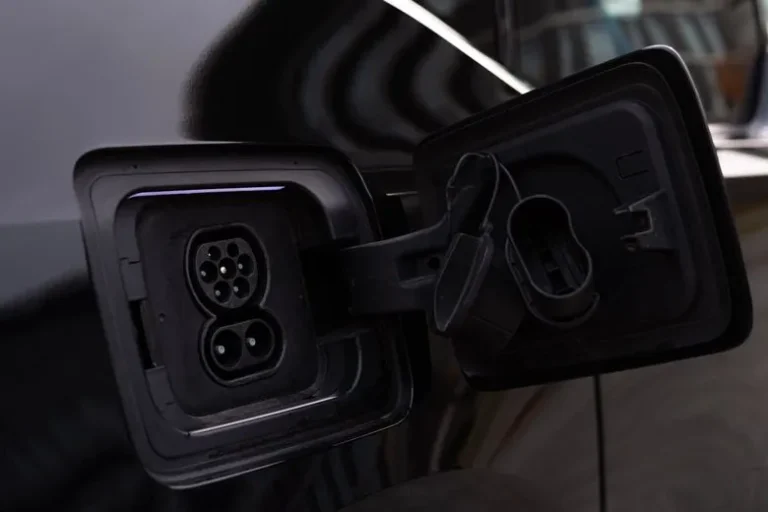 Low-Cost Electric Cars and the Schemes That Make Them Cheaper
